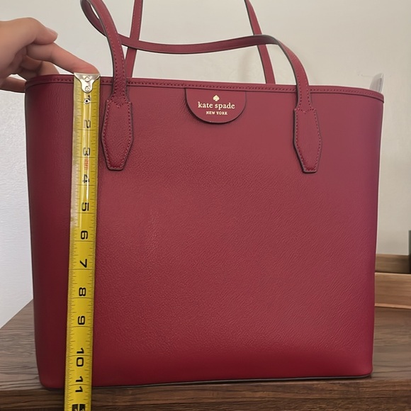 Kate Spade tote - Picture 4 of 5